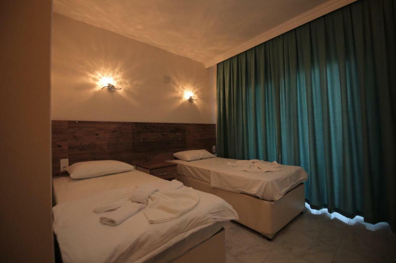 Grand Tas Otel Mut 외부 사진